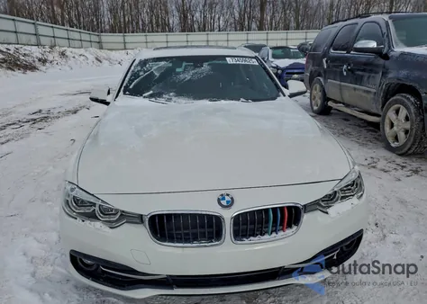 2018 BMW 330 Xi z USA, uszkodzony, nr VIN WBA8D9G5XJNU72494